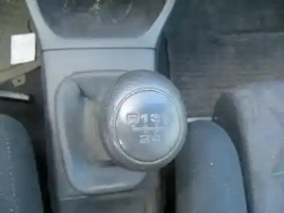 Veículo de Sucata volkswagen                                         golf iii (1h1)                                                                                                                                                                                                                                             2.0                                                                                                                                                                                                                                                        do ano 1994 alimentado 2e,aba,ady,agg,akr