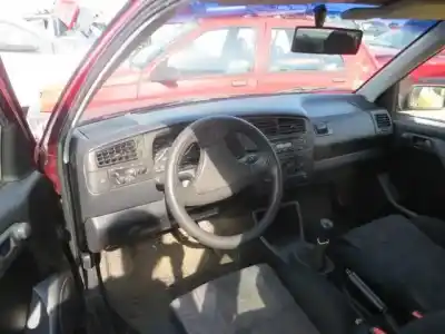 Veículo de Sucata volkswagen                                         golf iii (1h1)                                                                                                                                                                                                                                             2.0                                                                                                                                                                                                                                                        do ano 1994 alimentado 2e,aba,ady,agg,akr