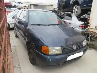 Vehículo de desguace VOLKSWAGEN POLO (9N1) 1.9 SDI del año 1998 con motor D-AEF