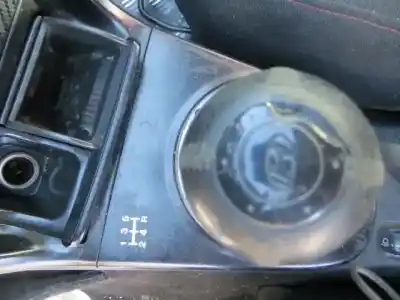 Veículo de Sucata hyundai coupe i (rd) 2.0 16v do ano 2000 alimentado g4df,g4gf