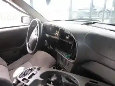 Veículo de Sucata saab 9-3 (ys3d) 2.2 tid do ano 1999 alimentado d223l,x 22 dth