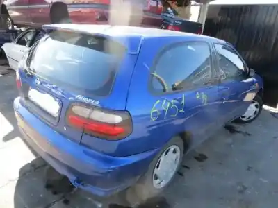 Veículo de Sucata nissan almera i hatchback (n15) 1.4 do ano 1999 alimentado ga14de