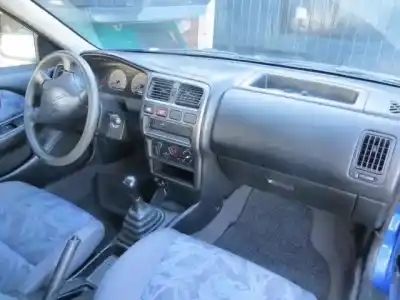Veículo de Sucata nissan almera i hatchback (n15) 1.4 do ano 1999 alimentado ga14de