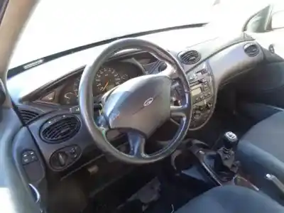 Здавання транспортного засобу ford focus i sedán (dfw) 1.8 turbo di / tddi року 1999 потужний c9da,c9db,c9dc