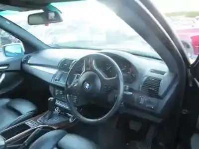 Sloopvoertuig bmw x5 3.0 td van het jaar 2005 aangedreven 30 6 d1