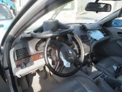 Veículo de Sucata bmw 320 2.0 td touring do ano 2001 alimentado 204d1