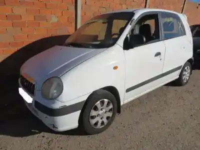 Veicolo di demolizione HYUNDAI ATOS (MX) 1.0 I dell'anno 2000 alimentato G4HC