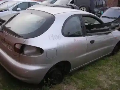 Veículo de Sucata daewoo lanos 1.4 do ano 1997 alimentado a13sms-g