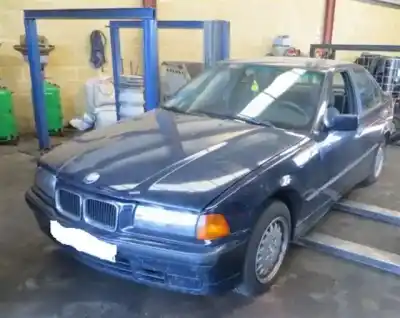Veículo de Sucata BMW 318 1.8 G /18-4E-1 4P do ano 1993 alimentado G/18-4 E-1