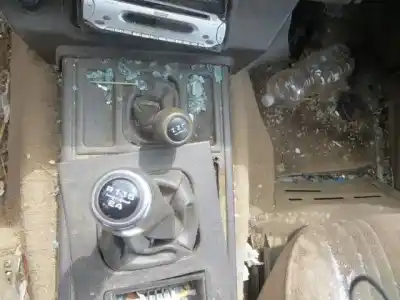 Veículo de Sucata land rover range rover i 2.4 td 4x4 do ano 1989 alimentado 11 a