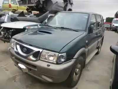 Véhicule à la ferraille nissan terrano ii (r20) 2.7 tdi 4wd de l'année 1999 alimenté td27ti