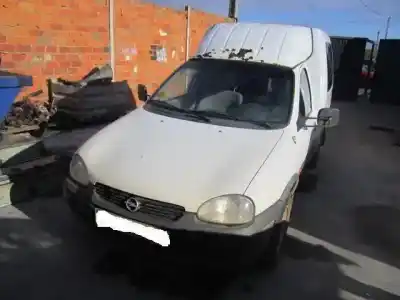 Véhicule à la ferraille OPEL COMBO FURGONETA/MONOVOLUMEN (71_) 1.7 D de l'année 2001 alimenté 17 D (4EE1),X 17 D (4EE1)