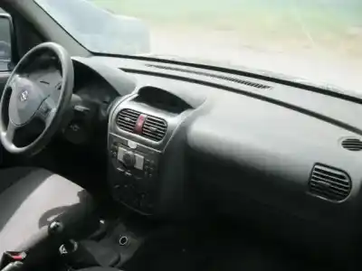 Scrapping Vehicle opel combo 1.3 cdti 16v of the year 2005 powered d-z13dt