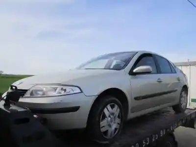 Veículo de Sucata RENAULT LAGUNA II (BG0/1_) 1.9 DCI (BG08, BG0G) do ano 2002 alimentado D/F9Q C7