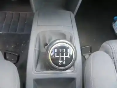 Sloopvoertuig volkswagen polo (9n_, 9a_) 1.2 12v van het jaar 2002 aangedreven azq,bme