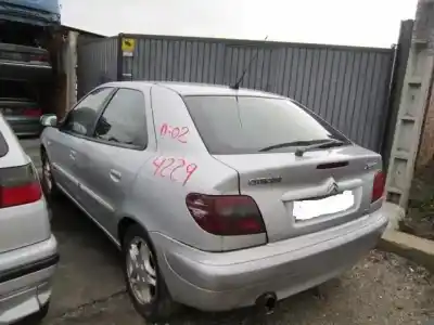 Veículo de Sucata citroen xsara 2.0 dti -hdi - rhz do ano 2002 alimentado d-rhz