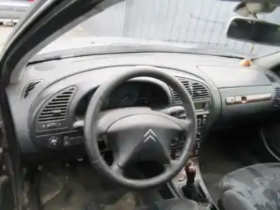 Veículo de Sucata citroen xsara 2.0 dti -hdi - rhz do ano 2002 alimentado d-rhz