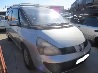 Véhicule à la ferraille RENAULT                                            ESPACE IV (JK0/1_)                                                                                                                                                                                                                                         2.0 (JK09)                                                                                                                                                                                                                                                 de l'année 2004 alimenté F4R 792