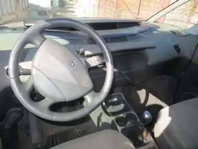 Здавання транспортного засобу renault espace iv (jk0/1_) 2.0 (jk09) року 2004 потужний f4r 792