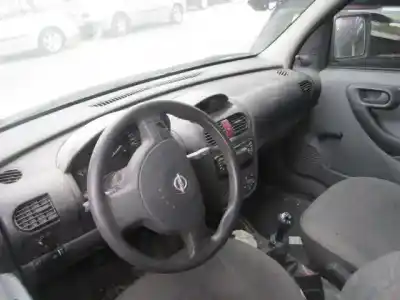 Veículo de Sucata opel combo 1.7 d-y17dtl do ano 2002 alimentado d-y17dtl