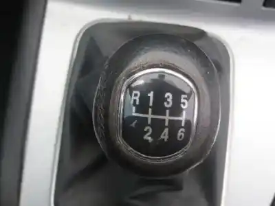 Veículo de Sucata ford mondeo iii sedán (b4y) 2.0 tdci do ano 2005 alimentado fmba,n7ba,n7bb