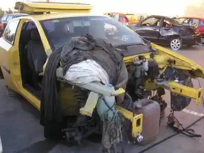 Véhicule à la ferraille fiat stilo (192) 1.9 jtd 80 active de l'année 2002 alimenté 192a1000