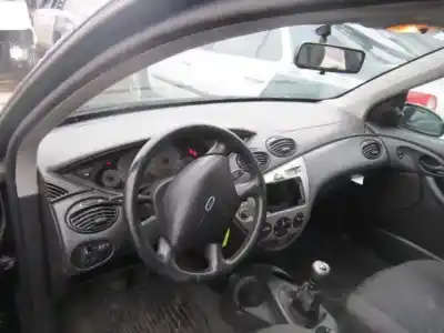 Здавання транспортного засобу ford focus 1.8 td /c9db 5p року 2000 потужний d/c9db