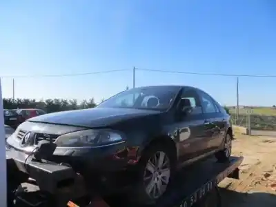 Veículo de Sucata RENAULT LAGUNA II (BG0/1_) 2.0 DCI (BG1T) do ano 2006 alimentado M9R 740