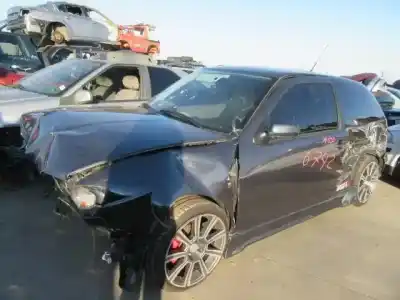 Veicolo di demolizione SEAT IBIZA (6K1) 1.6 dell'anno 2000 alimentato 