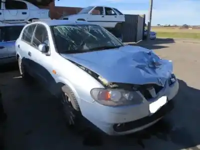 Véhicule à la ferraille NISSAN ALMERA II HATCHBACK (N16) 2.2 DCI de l'année 2005 alimenté YD22DDT