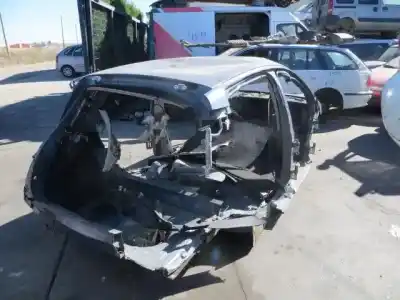 Veículo de Sucata renault clio v 1.5 blue dci d fap do ano 2010 alimentado d/k9k t7