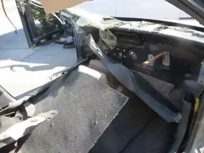 Veículo de Sucata renault clio v 1.5 blue dci d fap do ano 2010 alimentado d/k9k t7