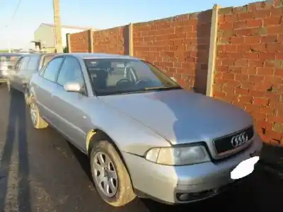 Sloopvoertuig AUDI                                               A4 B5 (8D2)                                                                                                                                                                                                                                                1.9 TDI                                                                                                                                                                                                                                                    van het jaar 2000 aangedreven AJM