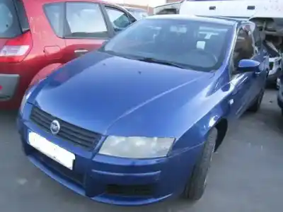 Scrapping Vehicle FIAT STILO (192_) 1.9 JTD (192_XE1A) of the year 2002 powered 192 A1.000,192 B4.000,937 A7.000