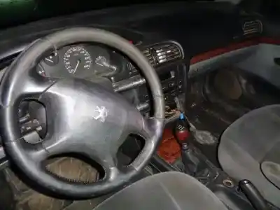 Veículo de Sucata peugeot 406 (8b) 2.0 hdi 110 do ano 2000 alimentado rhz (dw10ated)