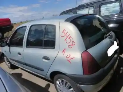 Scrapping Vehicle renault clio 1.1 g of the year 2001 powered g/d7f g7