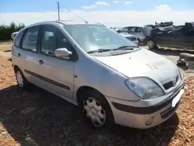 Здавання транспортного засобу RENAULT                                            SCÉNIC I MONOSPACE (JA0/1_, FA0_)                                                                                                                                                                                                                          1.6 (JA00, JA16, JA15, JA19, JA1V, JA2B, JA2C, JA0B,... року 2001 потужний K4M 706,K4M 707,K4M 776