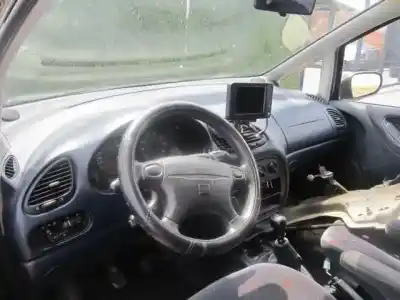 Sloopvoertuig seat alhambra (7v8, 7v9) 2.0 i van het jaar 1998 aangedreven ady,atm