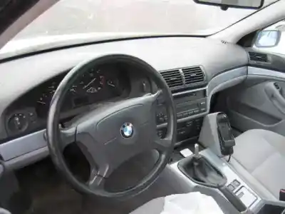 Veículo de Sucata bmw 5 touring (e39) 520 i do ano 1999 alimentado m52 b20 (206s3),m52 b20 (206s4)