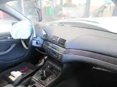 Scrapping Vehicle bmw 3 (e46) 320 d of the year 2000 powered m47 d20 (204d1)