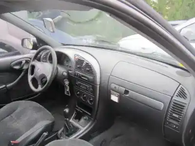 Veículo de Sucata citroen xsara picasso 1.6 básico do ano 2000 alimentado g-nfz