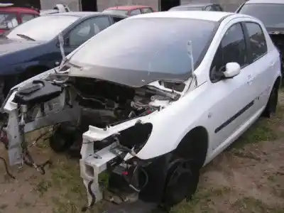 Veículo de Sucata peugeot 307 2.0 hdi-rhs do ano 2003 alimentado d-rhs