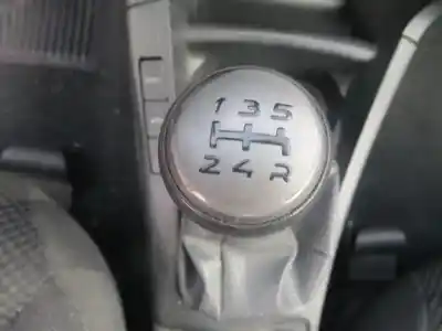 Scrapping Vehicle fiat stilo (192_) 1.6 16v (192_xb1a) of the year 2003 powered 182 b6.000