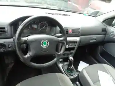 Veículo de Sucata skoda octavia i (1u2) 1.9 tdi do ano 2003 alimentado asz
