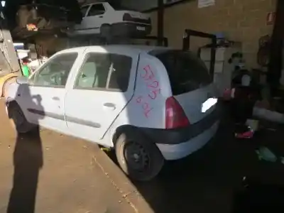 Veículo de Sucata renault clio ii (bb_, cb_) 1.2 lpg do ano 2001 alimentado g/d7f g7