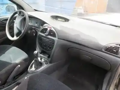 Scrapping Vehicle citroen c5 i (dc_) 2.0 hdi (dcrhzb, dcrhze) of the year 2004 powered rhz (dw10ated)