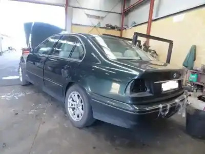 Veículo de Sucata bmw 5 (e39) 525 i do ano 2003 alimentado m54 b25 (256s5)