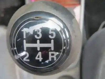 Sloopvoertuig kia sephia 1.6 cat van het jaar 2003 aangedreven g/s6d