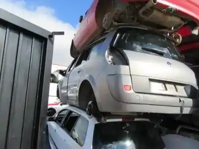 Здавання транспортного засобу renault grand scénic ii (jm0/1_) 1.9 dci (jm0g, jm12, jm1g, jm2c) року 2004 потужний f9q 812