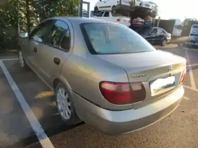 Veículo de Sucata nissan almera ii (n16) 2.2 dci do ano 2004 alimentado d-yd22